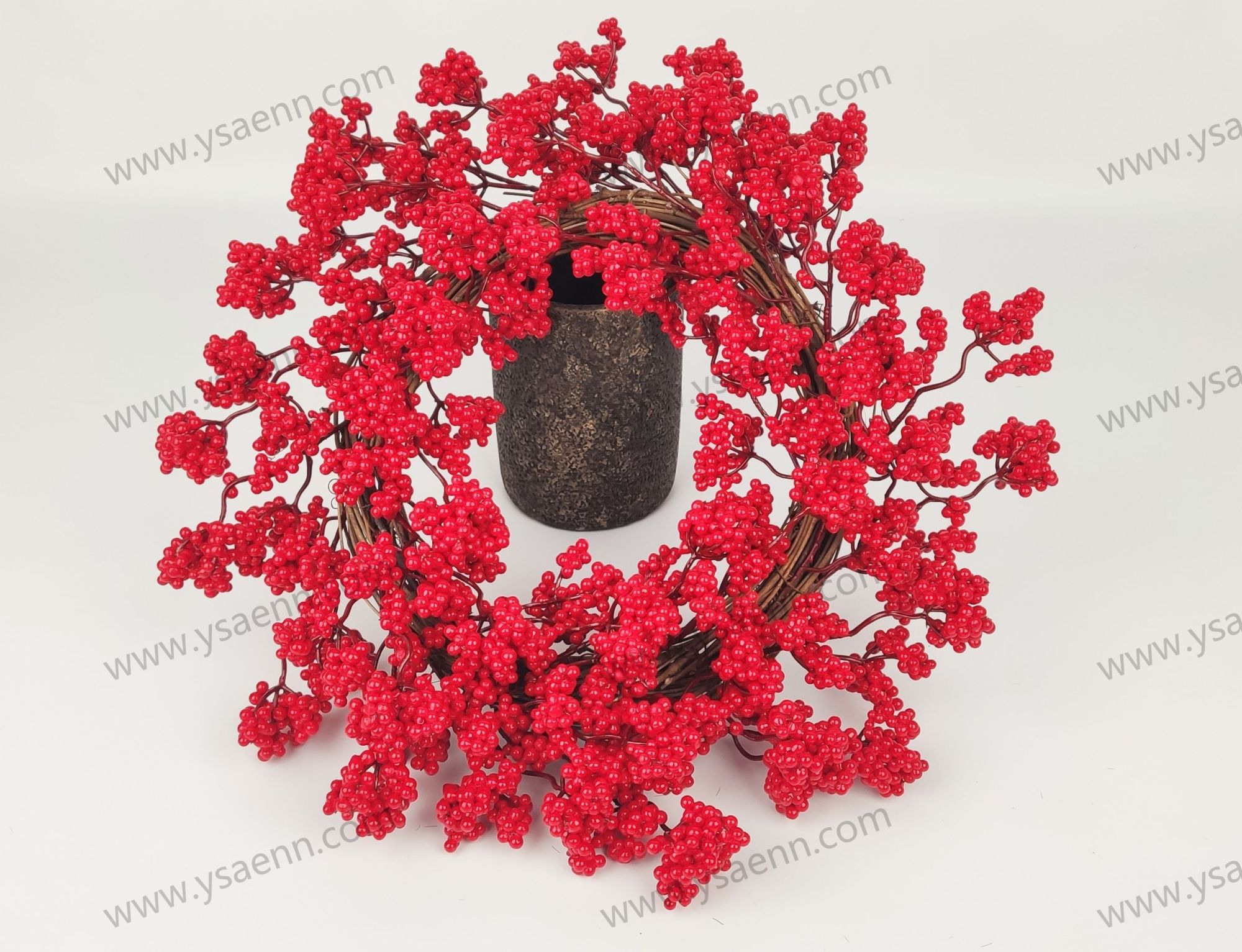 mall red fruit wreath YS220165